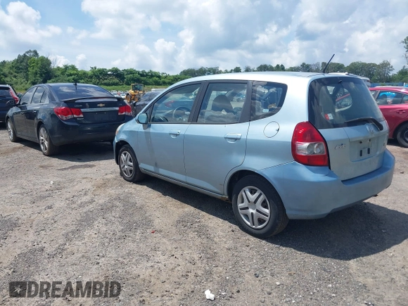 2007 Honda Fit with VIN JHMGD37497S033878, listed as a IAAI auction lot 42753808 with 231,725 mi miles and . Bid and sale history available at DreamBid. Image 3.