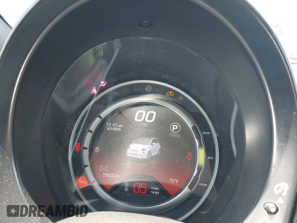 2016 FIAT 500e z VIN 3C3CFFGE7GT245962, wystawiony jako IAAI lot #42211026 z przebiegiem 55 620 mil mil oraz . Historia ofert i sprzedaży dostępna na DreamBid. Obrazek 14.