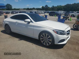 2018 Mercedes-Benz C 300 with VIN WDDWJ4JB8JF758851, listed as a Copart auction lot 55482035 with 98,945 mi miles and Clean title. Bid and sale history available at DreamBid. Image 4.