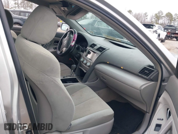 2009 Toyota Camry with VIN 4T1BE46K19U291538, listed as a IAAI auction lot 41404561 with 215,595 mi miles and . Bid and sale history available at carsss.com. Image 5.