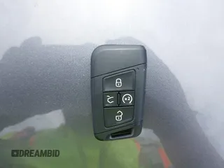 2018 Volkswagen Tiguan SEL с VIN 3VV2B7AX0JM073361, выставлен на аукционе IAAI как лот 42521374 с пробегом 67 916 миль миль и . История ставок и продаж доступна на DreamBid. Изображение 11.