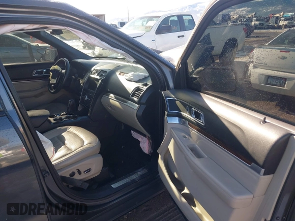 2018 Ford Explorer Limited with VIN 1FM5K7F86JGB57929, listed as a IAAI auction lot 41669318 with 101,136 mi miles and . Bid and sale history available at carsss.com. Image 5.