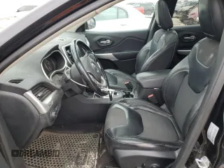 2018 Jeep Cherokee Latitude Plus with VIN 1C4PJLLX1JD524550, listed as a Copart auction lot 75652534 with 240,091 mi miles and Salvage Title. Bid and sale history available at carsss.com. Image 7.