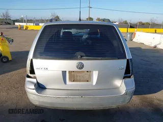 2003 Volkswagen Jetta с VIN WVWSP61J93W584513, выставлен на аукционе IAAI как лот 41361393 с пробегом 390 140 миль миль и . История ставок и продаж доступна на DreamBid. Изображение 16.