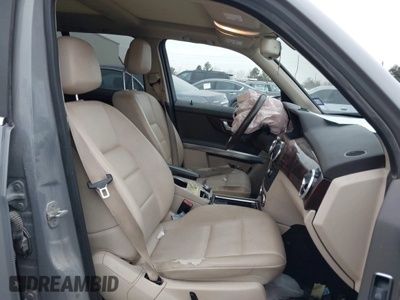2013 Mercedes-Benz GLK 350 with VIN WDCGG8JB5DG077074, listed as a IAAI auction lot 41309771 with 176,151 mi miles and . Bid and sale history available at DreamBid. Image 5.