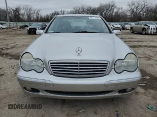 2002 Mercedes-Benz C 230/260/280/320 with VIN WDBRF64J22F281843, listed as a Copart auction lot 44774575 with 125,975 mi miles and Salvage Title. Bid and sale history available at DreamBid. Image 5.