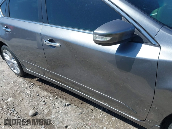 2015 Nissan Altima S with VIN 1N4AL3AP9FC574862, listed as a IAAI auction lot 41981187 with 151,867 mi miles and . Bid and sale history available at DreamBid. Image 17.