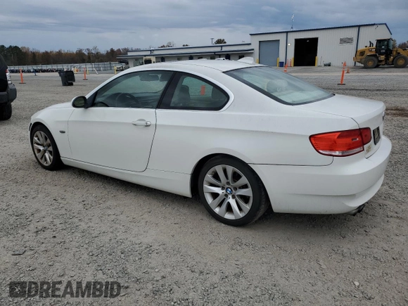 2010 BMW 3 Series 328i with VIN WBAWB3C57AP139884, listed as a Copart auction lot 82596294 with 86,610 mi miles and Clean Title. Bid and sale history available at carsss.com. Image 2.