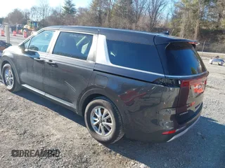 2023 Kia Carnival LX with VIN KNDNB4H38P6236697, listed as a IAAI auction lot 41652574 with 37,454 mi miles. Bid and sale history available at carsss.com. Image 3.