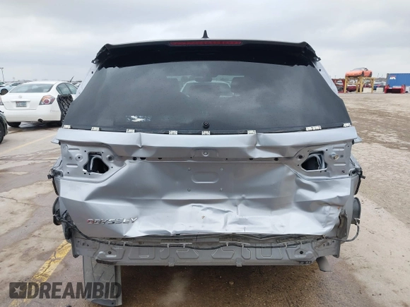 2018 Honda Odyssey EX-L with VIN 5FNRL6H73JB105024, listed as a IAAI auction lot 41663862 with 76,172 mi miles. Bid and sale history available at carsss.com. Image 17.