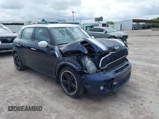 2012 MINI Countryman S с VIN WMWZC3C57CWL85451, выставлен на аукционе IAAI как лот 42356347 с пробегом 116 832 миль миль и . История ставок и продаж доступна на DreamBid. Изображение 1.