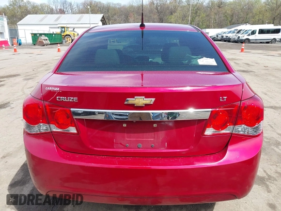 2014 Chevrolet Cruze 1LT with VIN 1G1PC5SB5E7419437, listed as a IAAI auction lot 41961469 with 90,439 mi miles and . Bid and sale history available at DreamBid. Image 16.