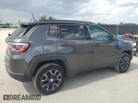 2019 Jeep Compass Trailhawk with VIN 3C4NJDDBXKT721356, listed as a Copart auction lot 60003045 with 164,864 mi miles and Clean title. Bid and sale history available at DreamBid. Image 3.