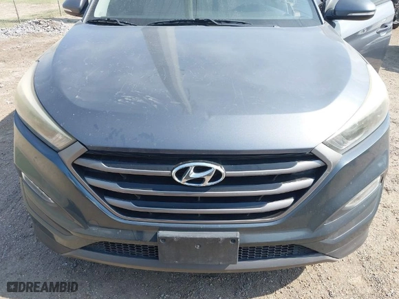 2016 Hyundai Tucson Limited with VIN KM8J33A29GU148840, listed as a IAAI auction lot 42064605 with 119,186 mi miles. Bid and sale history available at carsss.com. Image 6.