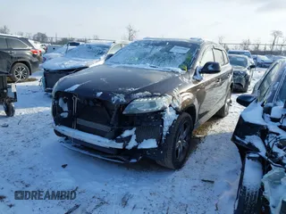 2015 Audi Q7 3.0T S line Prestige with VIN WA1DGAFE1FD017388, listed as a IAAI auction lot 41619900 with 122,420 mi miles. Bid and sale history available at carsss.com. Image 18.