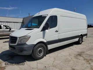 2014 Mercedes-Benz Sprinter with VIN WD3PE8DE2E5826891, listed as a Copart auction lot 54057315 with 193,177 mi miles and Clean Title. Bid and sale history available at DreamBid. Image 1.