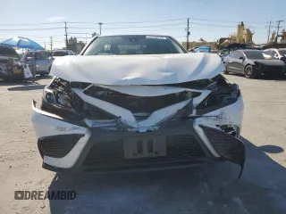 2022 Toyota Camry SE with VIN 4T1G11AK1NU656303, listed as a Copart auction lot 52543515 with 51,239 mi miles and Salvage Title. Bid and sale history available at DreamBid. Image 5.