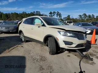 2018 Lincoln MKC Reserve with VIN 5LMCJ3C96JUL00344, listed as a Copart auction lot 88991995 with Not provided miles and Salvage title. Bid and sale history available at DreamBid. Image 4.