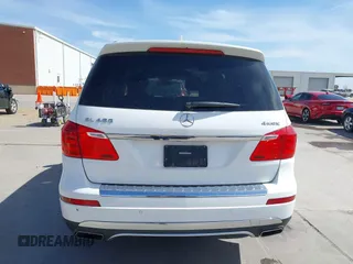 2016 Mercedes-Benz GL with VIN 4JGDF6EE4GA712535, listed as a IAAI auction lot 41822698 with 143,208 mi miles. Bid and sale history available at carsss.com. Image 17.