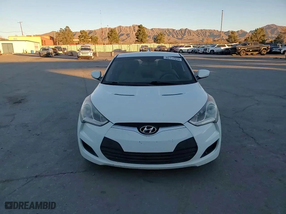 2014 Hyundai Veloster with VIN KMHTC6AD8EU213346, listed as a Copart auction lot 82717534 with 93,472 mi miles and Salvage Title. Bid and sale history available at carsss.com. Image 10.