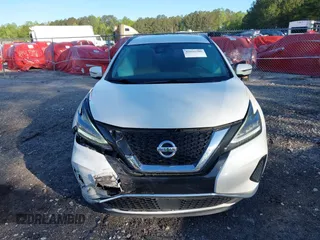 2020 Nissan Murano SV z VIN 5N1AZ2BJ3LN132023, wystawiony jako IAAI lot #42041286 z przebiegiem 64 105 mil mil oraz . Historia ofert i sprzedaży dostępna na DreamBid. Obrazek 12.