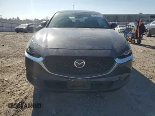 2022 Mazda CX-30 S with VIN 3MVDMBAL3NM440405, listed as a Copart auction lot 42310475 with 40,920 mi miles and Salvage title. Bid and sale history available at DreamBid. Image 5.