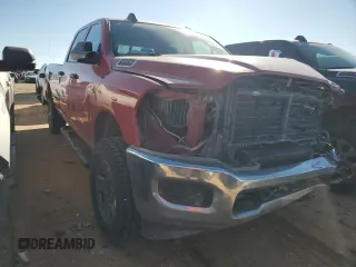 2021 Ram 2500 Tradesman with VIN 3C6UR5HL7MG580228, listed as a Copart auction lot 80829084 with 112,456 mi miles and Salvage Title. Bid and sale history available at carsss.com. Image 4.