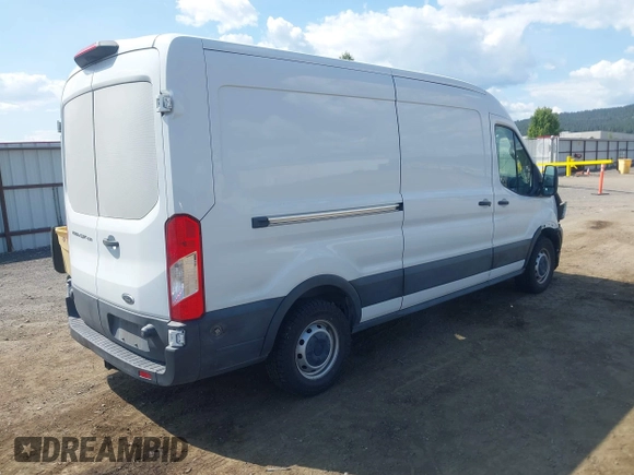 2019 Ford Transit z VIN 1FTYR2CM7KKB83987, wystawiony jako IAAI lot #42442070 z przebiegiem 77 492 mil mil oraz . Historia ofert i sprzedaży dostępna na DreamBid. Obrazek 4.