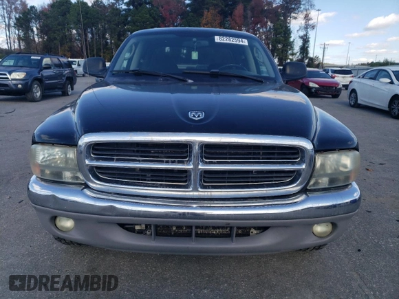 2003 Dodge Dakota SLT with VIN 1D7HL48N03S367805, listed as a Copart auction lot 82282594 with 297,571 mi miles and Salvage Title. Bid and sale history available at carsss.com. Image 5.