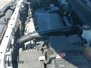 2018 Chevrolet Equinox LT with VIN 2GNAXJEV0J6270873, listed as a IAAI auction lot 42914708 with 83,877 mi miles and . Bid and sale history available at DreamBid. Image 19.