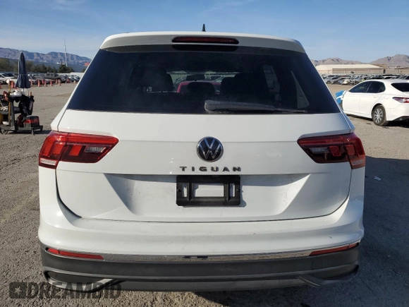 2022 Volkswagen Tiguan S with VIN 3VV1B7AX7NM029309, listed as a Copart auction lot 50375055 with 50,427 mi miles and Salvage title. Bid and sale history available at DreamBid. Image 6.