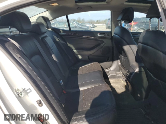 2015 Kia Cadenza Premium with VIN KNALN4D70F5169764, listed as a Copart auction lot 46124985 with 72,884 mi miles and Clean Title. Bid and sale history available at carsss.com. Image 10.