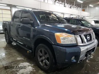 2015 Nissan Titan SL with VIN 1N6AA0EC1FN509625, listed as a Copart auction lot 41700575 with 100,327 mi miles and Salvage Title. Bid and sale history available at carsss.com. Image 4.