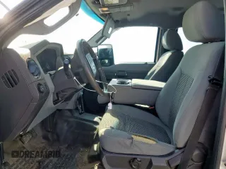 2012 Ford F-350 XL z VIN 1FT8W3BT4CED21590, wystawiony jako Copart lot #53383565 z przebiegiem 149 855 mil mil oraz Szkoda całkowita • Salvage title. Historia ofert i sprzedaży dostępna na DreamBid. Obrazek 7.