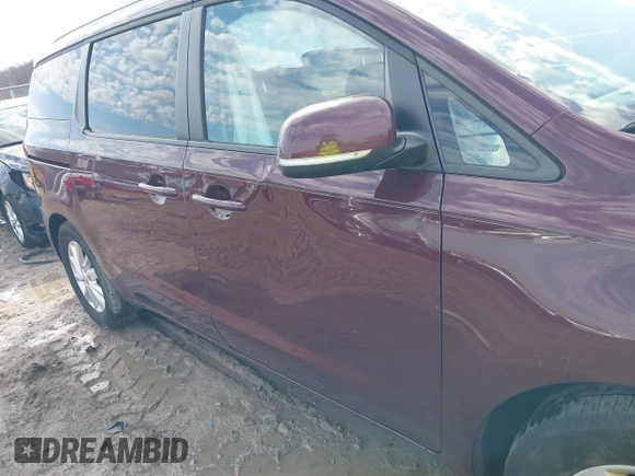 2017 Kia Sedona LX with VIN KNDMB5C19H6284704, listed as a IAAI auction lot 41756190 with 101,488 mi miles. Bid and sale history available at carsss.com. Image 17.