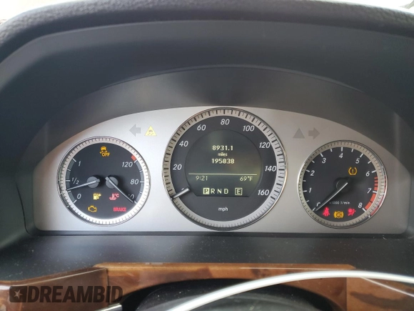 2011 Mercedes-Benz GLK 350 with VIN WDCGG8HB6BF537965, listed as a Copart auction lot 72941074 with 195,838 mi miles and Clean Title. Bid and sale history available at DreamBid. Image 9.
