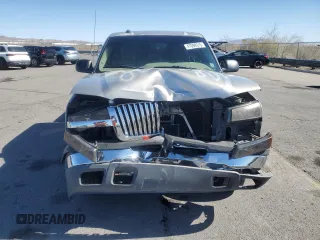 2003 Chevrolet Silverado 1500 with VIN 2GCEK19T531210475, listed as a Copart auction lot 47099315 with 211,504 mi miles and Salvage Title. Bid and sale history available at carsss.com. Image 5.