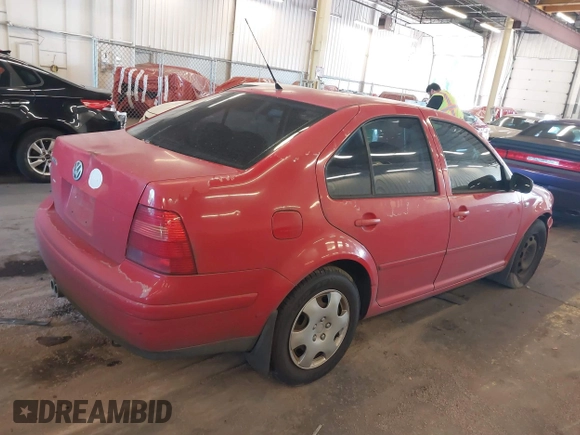 2002 Volkswagen Jetta with VIN 3VWRB69M82M052497, listed as a IAAI auction lot 39895770 with 258,916 mi miles and . Bid and sale history available at DreamBid. Image 4.