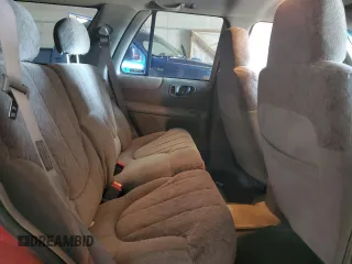 1998 GMC Jimmy SLT with VIN 1GKDT13W3W2521651, listed as a Copart auction lot 46492945 with 240,384 mi miles and Clean Title. Bid and sale history available at carsss.com. Image 10.