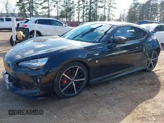 2019 Toyota 86 GT with VIN JF1ZNAE13K9701443, listed as a IAAI auction lot 41505696 with 67,876 mi miles. Bid and sale history available at carsss.com. Image 18.