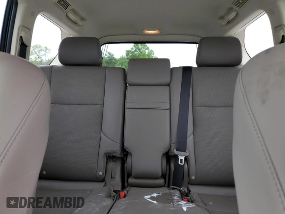 2021 Lexus GX 460 Premium z VIN JTJAM7BX5M5299714, wystawiony jako Copart lot #56012695 z przebiegiem Nie podano mil oraz Szkoda całkowita • Salvage title. Historia ofert i sprzedaży dostępna na DreamBid. Obrazek 10.