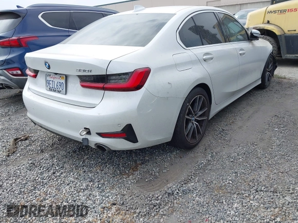 2019 BMW 3 Series 330i с VIN WBA5R1C56KFH28592, выставлен на аукционе IAAI как лот 42344438 с пробегом Не указан миль и . История ставок и продаж доступна на DreamBid. Изображение 4.