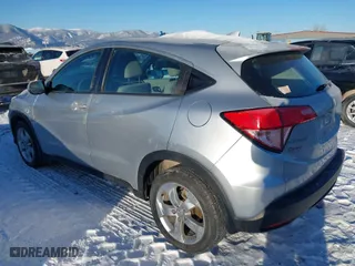 2016 Honda HR-V LX with VIN 3CZRU6H32GM732807, listed as a IAAI auction lot 41522896 with 136,074 mi miles. Bid and sale history available at carsss.com. Image 3.