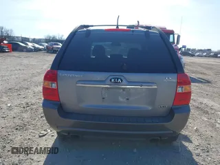 2008 Kia Sportage LX with VIN KNDJE723487455152, listed as a IAAI auction lot 41638720 with 247,286 mi miles. Bid and sale history available at carsss.com. Image 15.
