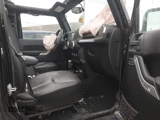 2018 Jeep Wrangler JK Unlimited Altitude with VIN 1C4BJWEG1JL843963, listed as a IAAI auction lot 41287894 with 120,701 mi miles. Bid and sale history available at carsss.com. Image 5.