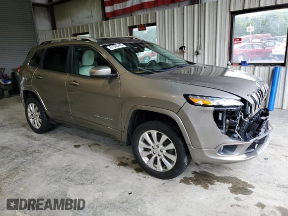 2017 Jeep Cherokee Overland z VIN 1C4PJMJS7HW525455, wystawiony jako Copart lot #61382445 z przebiegiem 83 499 mil mil oraz Szkoda całkowita • Salvage title. Historia ofert i sprzedaży dostępna na DreamBid. Obrazek 4.