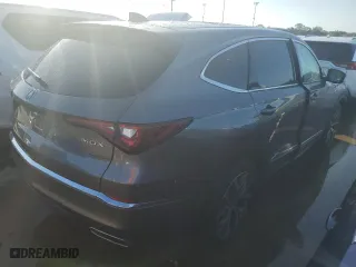 2024 Acura MDX w/Technology Package with VIN 5J8YD9H46RL004926, listed as a Copart auction lot 74240334 with 3,894 mi miles and Salvage Title. Bid and sale history available at carsss.com. Image 3.