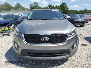 2017 Kia Sorento EX with VIN 5XYPH4A17HG189323, listed as a Copart auction lot 63041315 with 177,092 mi miles and Clean title. Bid and sale history available at DreamBid. Image 5.