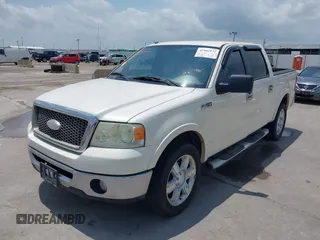 2008 Ford F-150 XLT с VIN 1FTPW12V98FA94593, выставлен на аукционе IAAI как лот 42402977 с пробегом 220 465 миль миль и . История ставок и продаж доступна на DreamBid. Изображение 20.