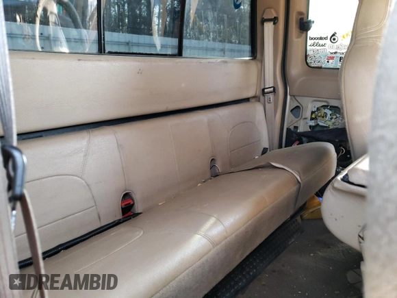 1999 Ford F-250 XL with VIN 1FTNX21F0XEE70963, listed as a Copart auction lot 52294955 with 218,969 mi miles and Salvage title. Bid and sale history available at DreamBid. Image 10.